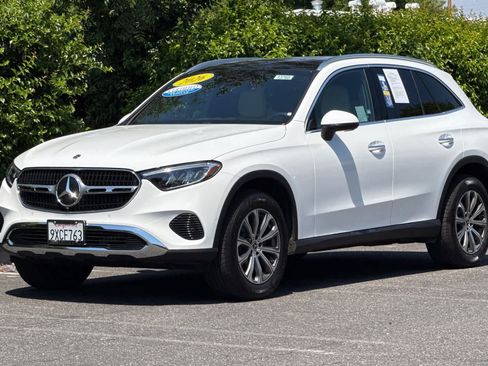 Certified 2026 Mercedes-Benz GLC 300 4MATIC image 7
