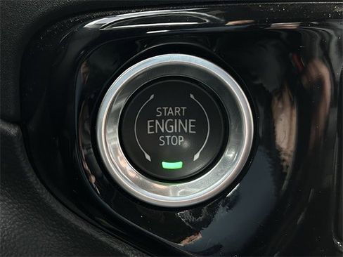 Used 2022 GMC Sierra 1500 SLT image 23