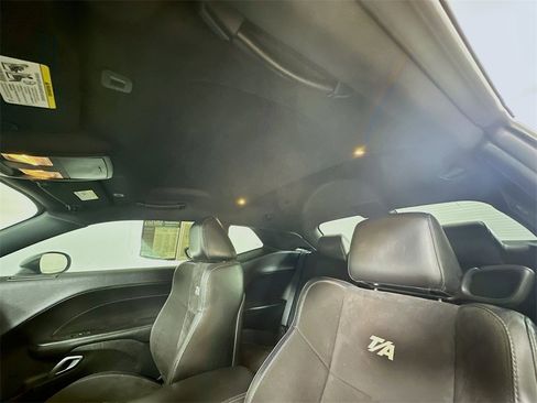 Used 2018 Dodge Challenger T/A image 13