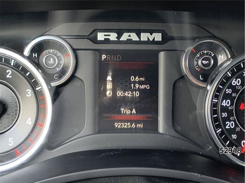 Used 2022 RAM 5500 Tradesman w/ Chrome Appearance Group AWD/4WD image 28