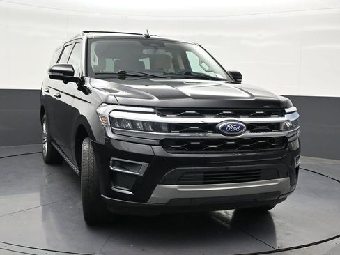 Used 2023 Ford Expedition Limited RWD image 8