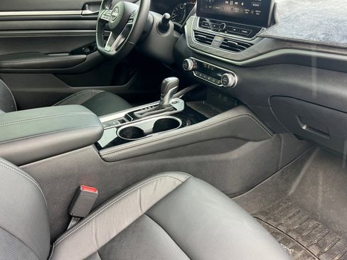 Used 2023 Nissan Altima 2.5 SL image 19