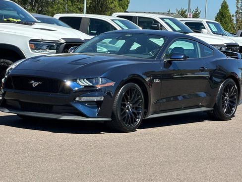 Used 2021 Ford Mustang GT Premium w/ GT Performance Package RWD image 8
