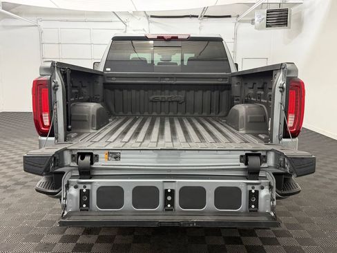 Used 2024 GMC Sierra 1500 AT4 w/ Technology Package AWD/4WD image 23