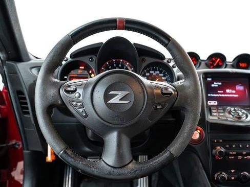 Used 2015 Nissan 370Z NISMO image 29
