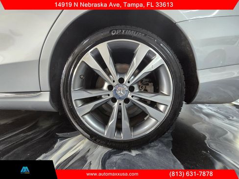 Used 2015 Mercedes-Benz C 300 Sedan image 32