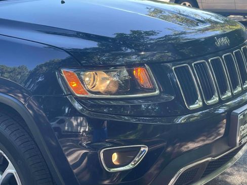Used 2016 Jeep Grand Cherokee Limited AWD/4WD image 8