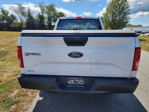 Used 2017 Ford F150 XL w/ Equipment Group 101A Mid image 7