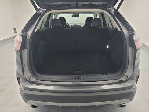 Used 2019 Ford Edge Titanium AWD/4WD image 29
