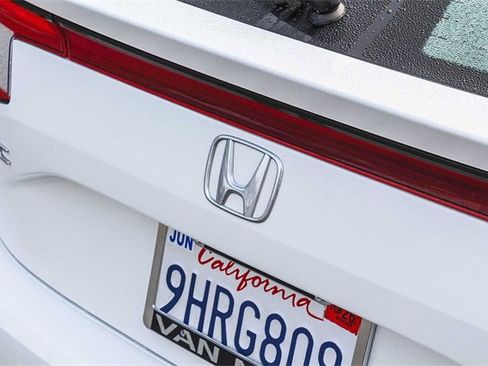 Used 2023 Honda Civic EX-L image 11