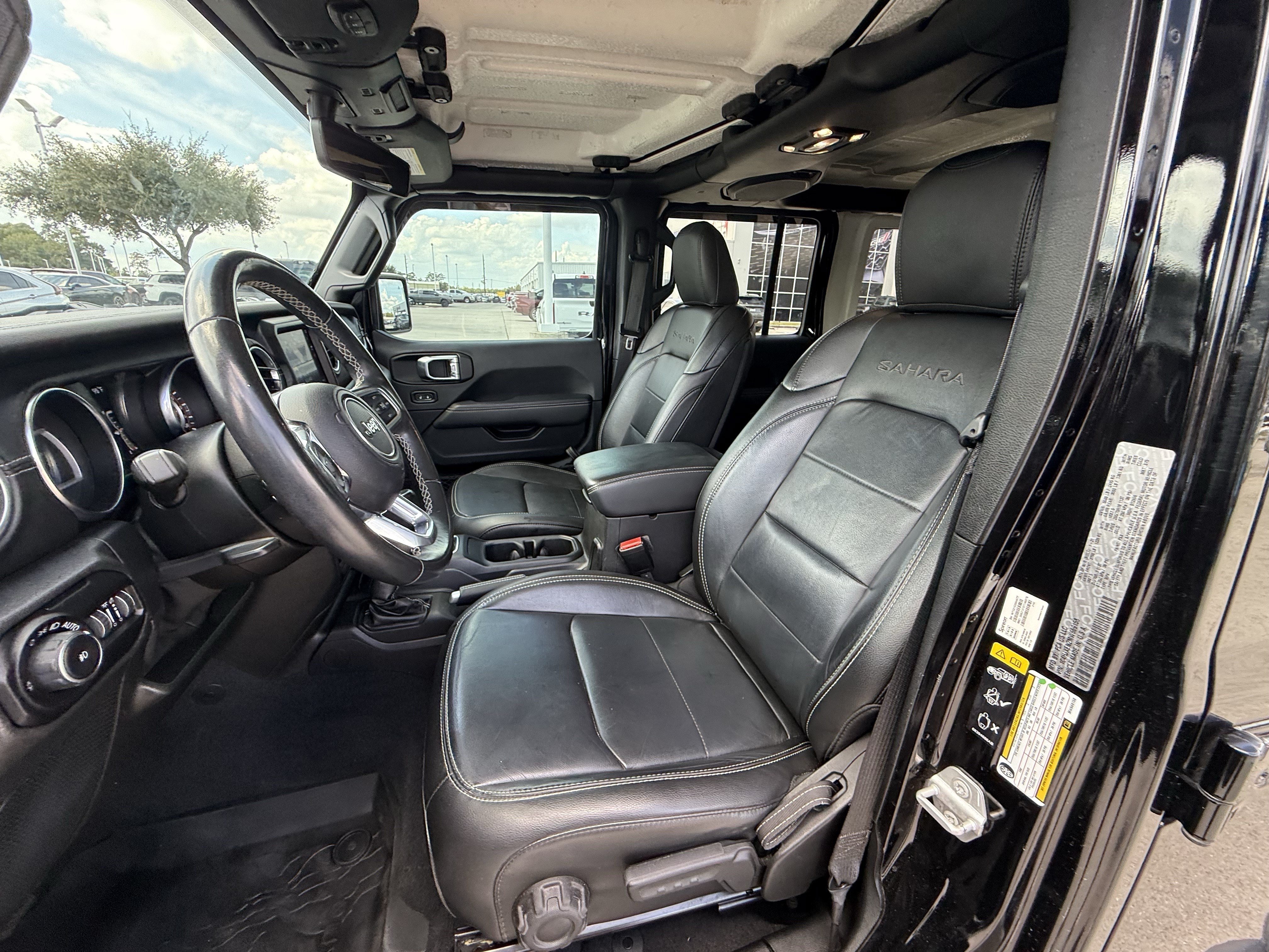 Used 2021 Jeep Wrangler Unlimited Sahara AWD/4WD image 25