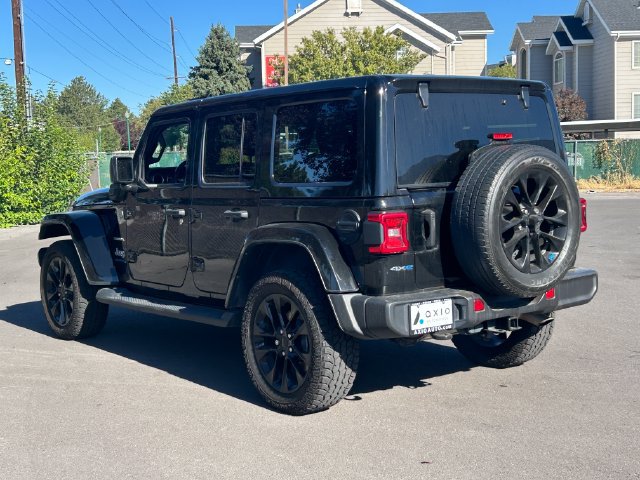 Used 2023 Jeep Wrangler Unlimited Sahara w/ Cold Weather Group AWD/4WD image 7