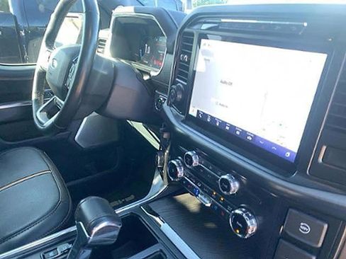 Used 2022 Ford F150 Platinum w/ Equipment Group 701A High image 17