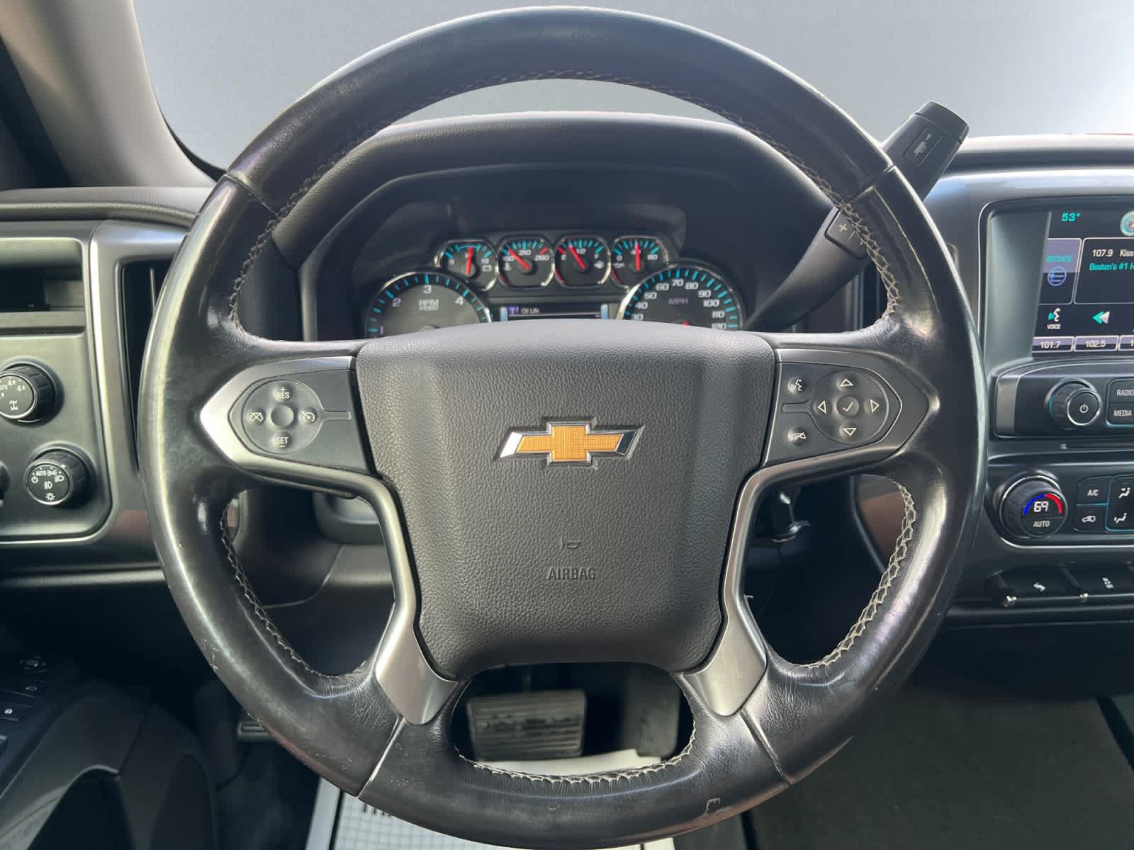 Used 2015 Chevrolet Silverado 1500 LT w/ All Star Edition AWD/4WD image 17