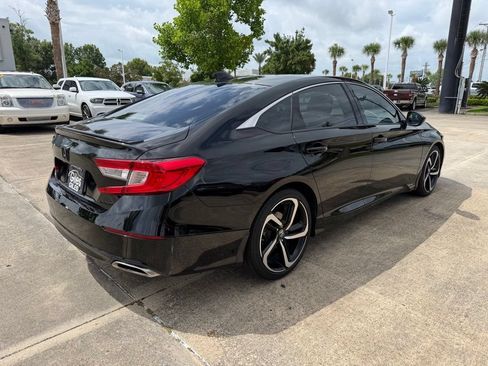 Used 2022 Honda Accord Sport image 5