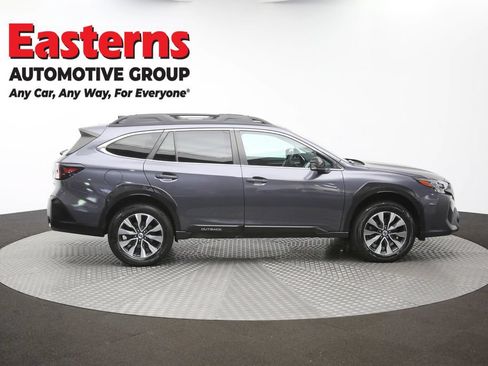 Used 2023 Subaru Outback Limited AWD/4WD image 39