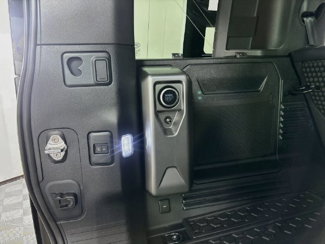 New 2026 Land Rover Defender 110 S AWD/4WD image 24