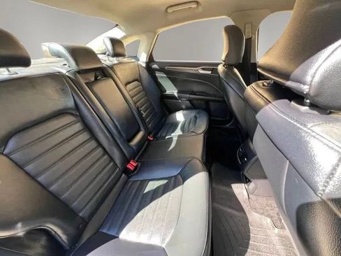 Used 2018 Ford Fusion Energi SE FWD image 14