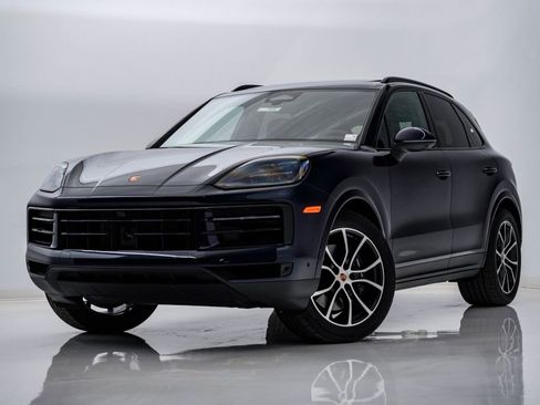 New 2026 Porsche Cayenne image 1