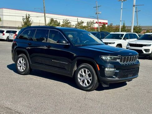 Certified 2022 Jeep Grand Cherokee Limited w/ Trailer Tow Prep Group (B) image 1