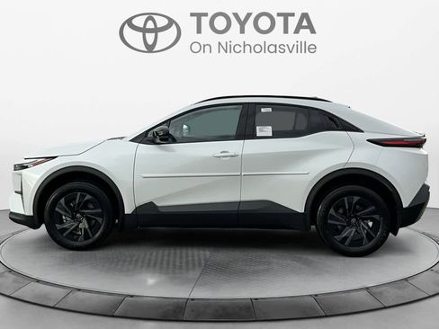 New 2026 Toyota C-HR AWD/4WD image 2
