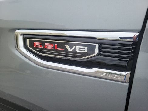Used 2026 GMC Sierra 1500 Denali AWD/4WD image 10