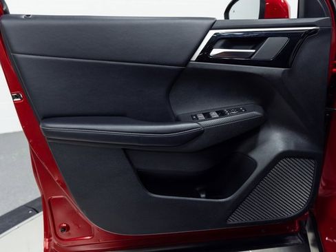 Used 2023 Mitsubishi Outlander SE image 11