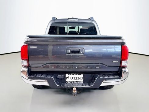 Used 2019 Toyota Tacoma TRD Off-Road AWD/4WD image 6