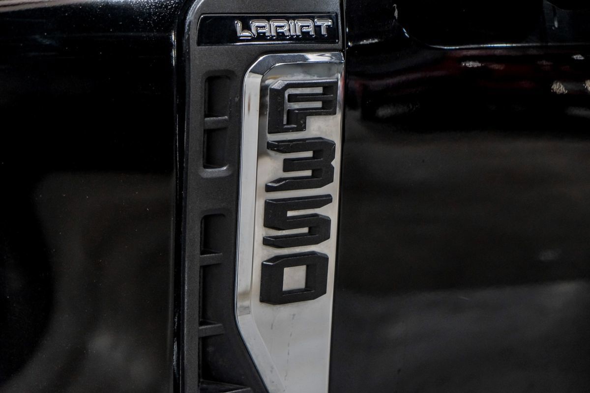 Used 2023 Ford F350 Lariat w/ FX4 Off-Road Package AWD/4WD image 51