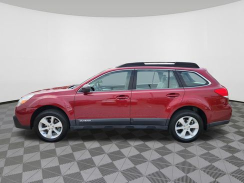 Used 2014 Subaru Outback 2.5i AWD/4WD image 5