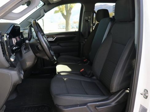 Used 2024 Chevrolet Silverado 2500 LT image 18