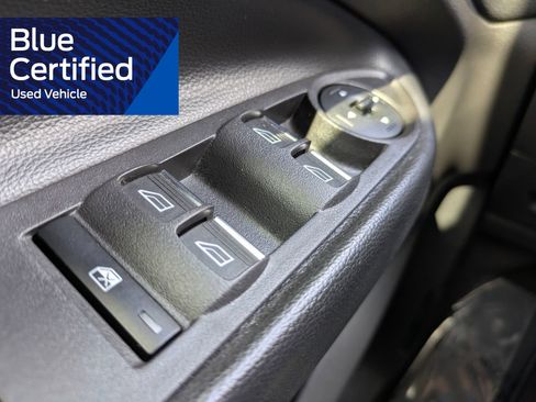 Certified 2019 Ford Escape SEL AWD/4WD image 28