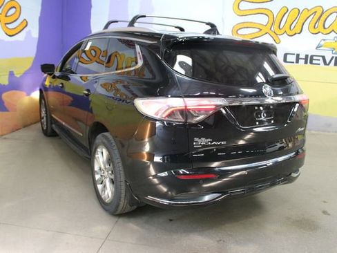 Used 2022 Buick Enclave Avenir w/ Avenir Technology Package AWD/4WD image 6