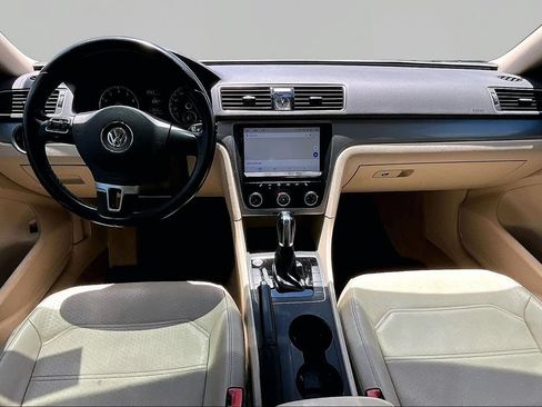 Used 2015 Volkswagen Passat 1.8T Limited Edition FWD image 7
