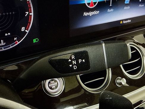 Certified 2019 Mercedes-Benz E 300 4MATIC image 17