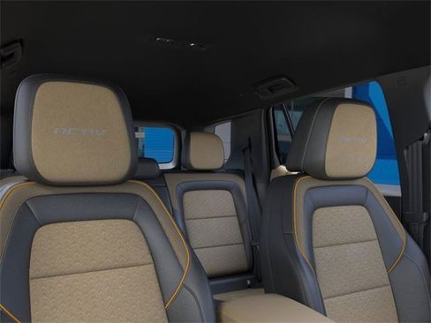 New 2026 Chevrolet Equinox ACTIV image 25