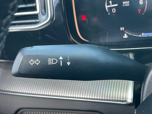 Used 2023 Jeep Grand Wagoneer Series II AWD/4WD image 54
