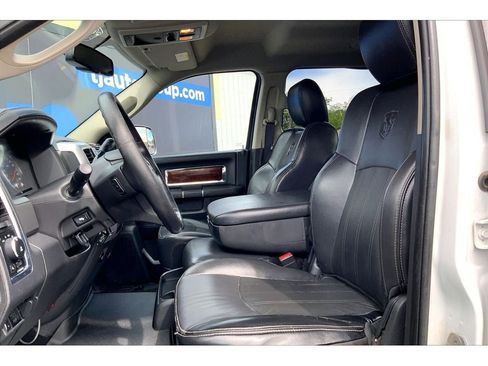 Used 2012 RAM 3500 Laramie w/ Cold Weather Group AWD/4WD image 25