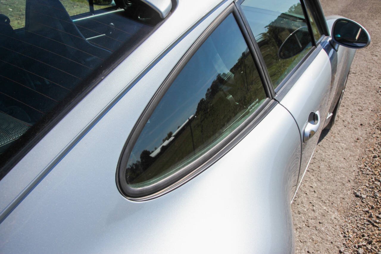 Used 1996 Porsche 911 GT3 RS image 43