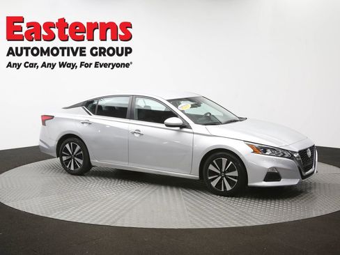 Used 2022 Nissan Altima 2.5 SV FWD image 47
