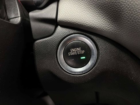 Used 2020 Chevrolet Equinox LT FWD image 38