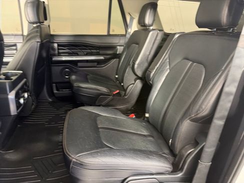 Certified 2019 Ford Expedition Max Platinum image 13