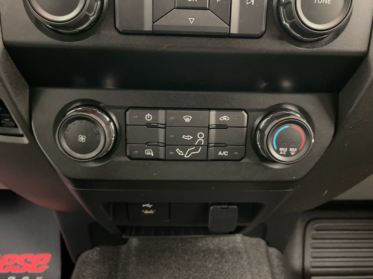 Used 2019 Ford F250 XL w/ STX Appearance Package AWD/4WD image 21