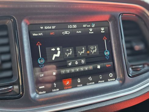 Used 2018 Dodge Challenger R/T Scat Pack w/ Leather Interior Group RWD image 39