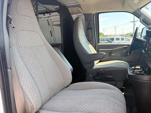 Used 2020 Chevrolet Express 2500 w/ Driver Convenience Package RWD image 23