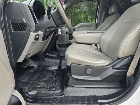 Used 2019 Ford F250 XL w/ Power Equipment Group AWD/4WD image 9