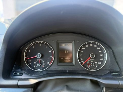 Used 2010 Volkswagen Jetta SE FWD image 16