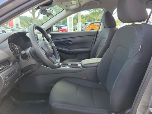 Certified 2025 Nissan Sentra S FWD image 14