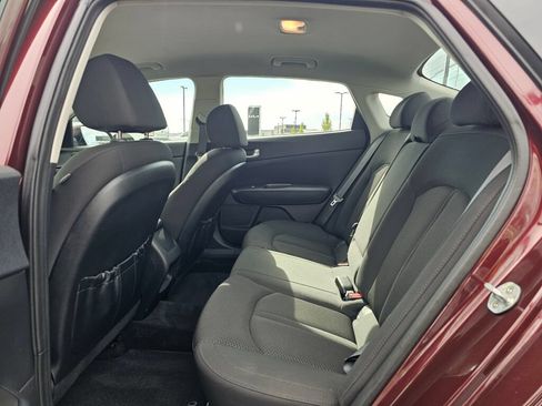 Used 2018 Kia Optima LX FWD image 14