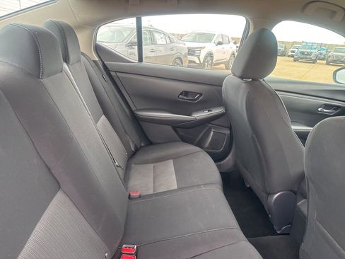 Certified 2025 Nissan Sentra SV image 31
